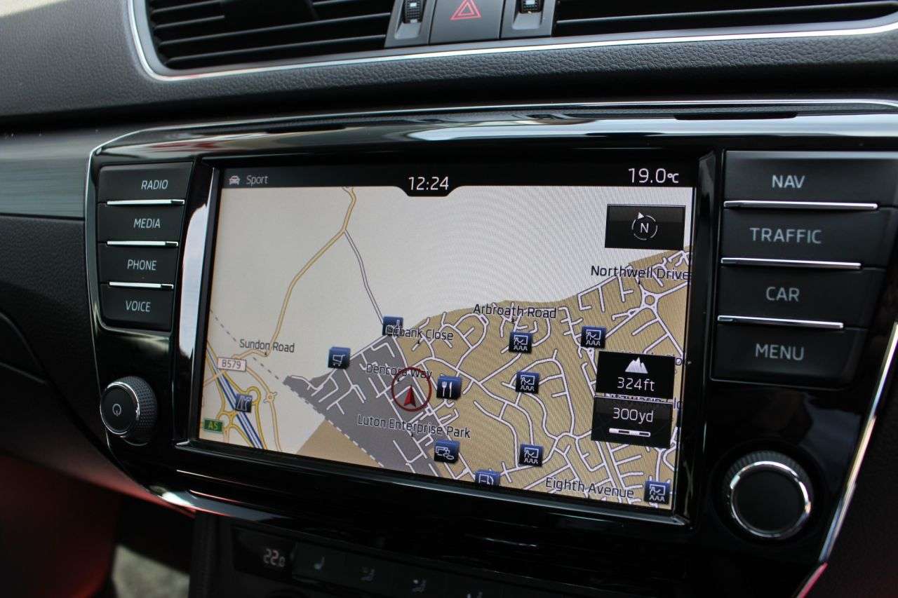 2017 SKODA SUPERB 2017 SKODA SUPERB