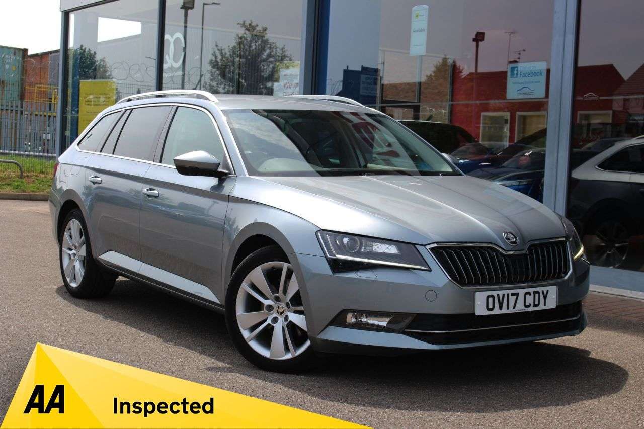 A 2017 SKODA SUPERB 2.0 TDI SE L Executive Estate 5dr Diesel DSG Auto 6Spd Euro 6 (s/s) (190 ps A 2017 SKODA SUPERB 2.0 TDI SE L Executive Estate 5dr Diesel DSG Auto 6Spd Euro 6 (s/s) (190 ps