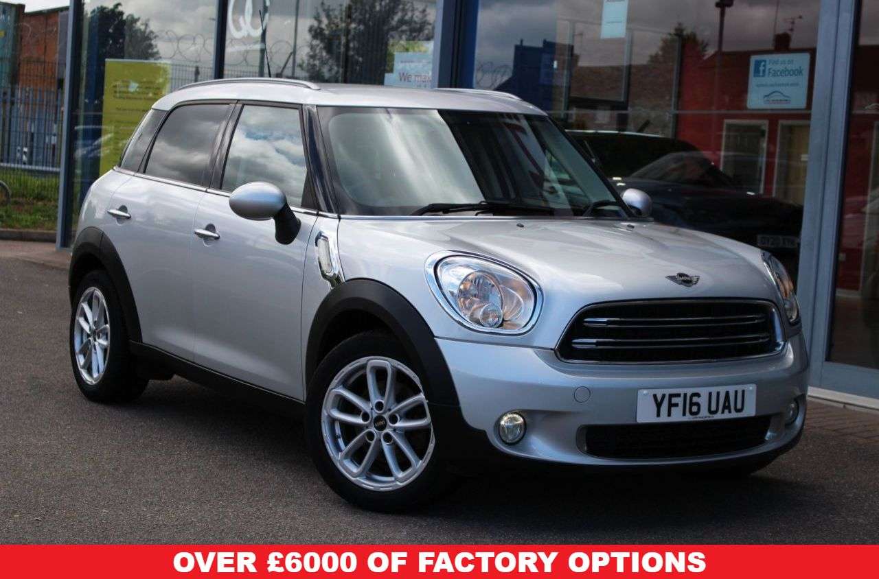 A 2016 MINI COUNTRYMAN 1.6 Cooper D SUV 5dr Diesel Manual Euro 5 (s/s) (112 ps) NAV, CHILI PK, LTH A 2016 MINI COUNTRYMAN 1.6 Cooper D SUV 5dr Diesel Manual Euro 5 (s/s) (112 ps) NAV, CHILI PK, LTH