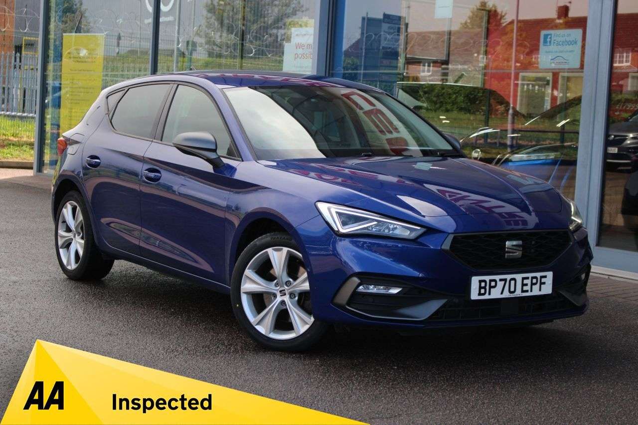 A 2020 SEAT LEON 1.4 eHybrid 12.8kWh FR Hatchback 5dr Petrol Plug-in Hybrid DSG Euro 6 (s/s) A 2020 SEAT LEON 1.4 eHybrid 12.8kWh FR Hatchback 5dr Petrol Plug-in Hybrid DSG Euro 6 (s/s)