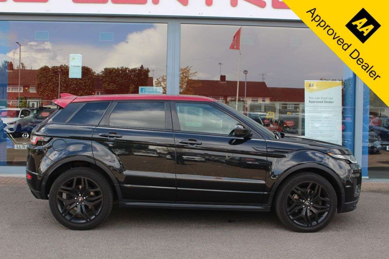 A 2017 LAND ROVER RANGE ROVER EVOQUE 2.0 TD4 Ember Special Edition SUV 5dr Diesel Auto 4WD Euro 6 (s/s) (180 ps) A 2017 LAND ROVER RANGE ROVER EVOQUE 2.0 TD4 Ember Special Edition SUV 5dr Diesel Auto 4WD Euro 6 (s/s) (180 ps)