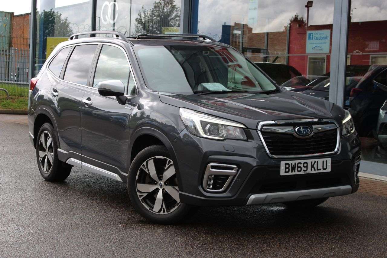 A 2019 SUBARU FORESTER 2.0 i e-Boxer XE Premium SUV 5dr Petrol Hybrid Lineartronic 4WD Euro 6 (s/s A 2019 SUBARU FORESTER 2.0 i e-Boxer XE Premium SUV 5dr Petrol Hybrid Lineartronic 4WD Euro 6 (s/s