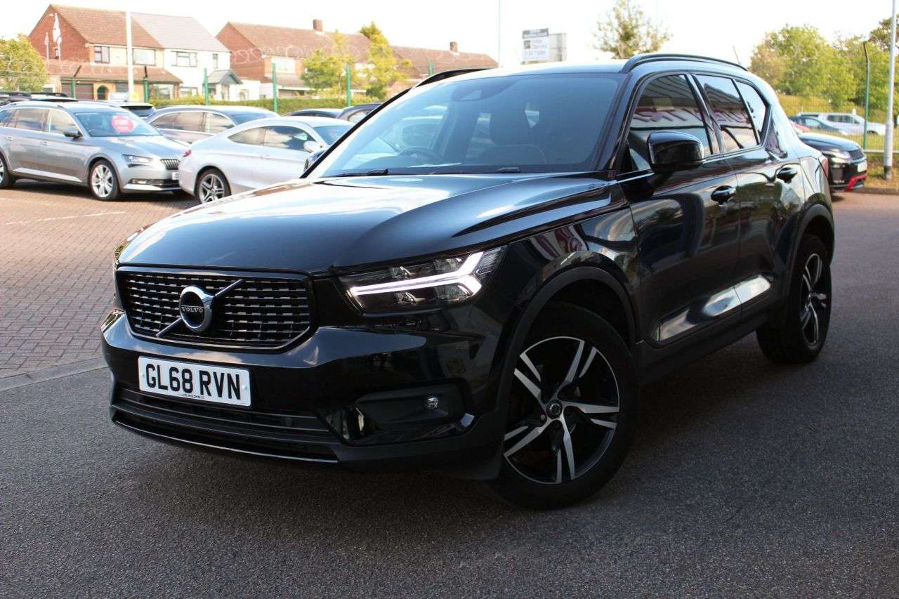 2018 VOLVO XC40 2018 VOLVO XC40