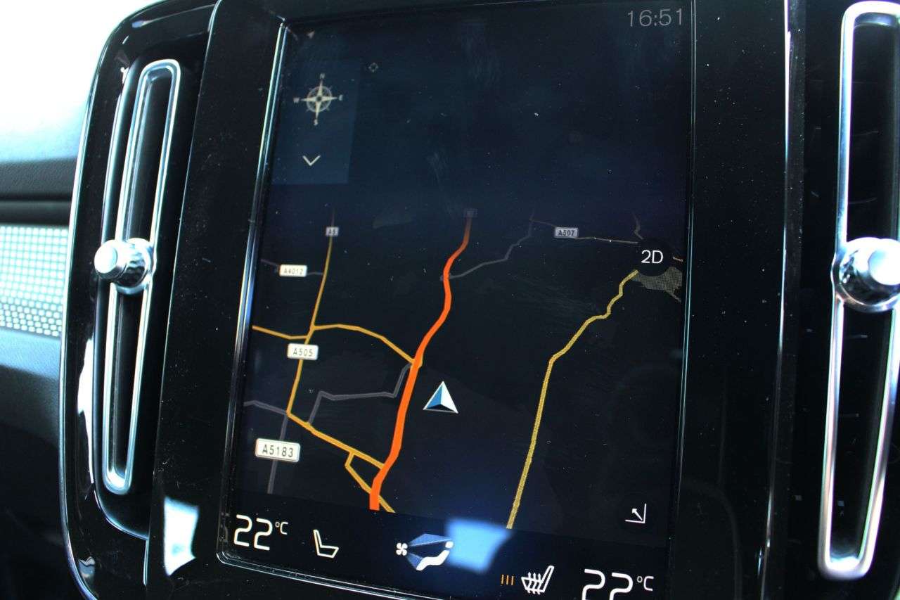 2018 VOLVO XC40 2018 VOLVO XC40