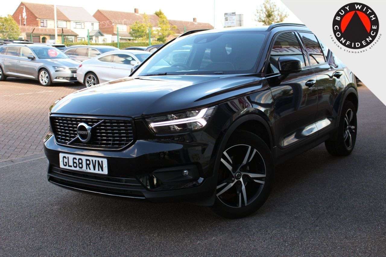 2018 VOLVO XC40 2018 VOLVO XC40
