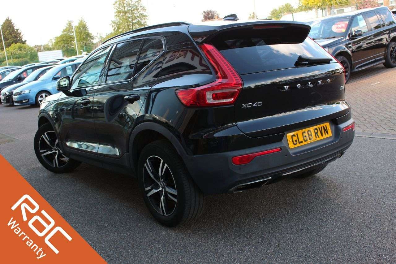 2018 VOLVO XC40 2018 VOLVO XC40