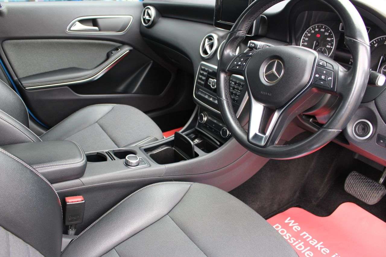 2015 MERCEDES-BENZ A-CLASS 2015 MERCEDES-BENZ A-CLASS