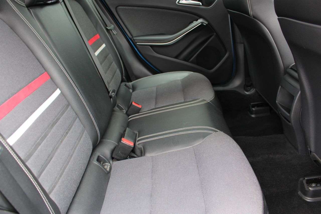 2015 MERCEDES-BENZ A-CLASS 2015 MERCEDES-BENZ A-CLASS
