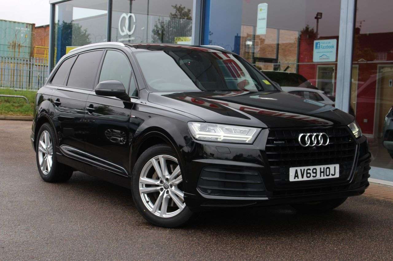 A 2019 AUDI Q7 3.0 TDI V6 50 S line SUV 5dr Diesel Tiptronic quattro Euro 6 (s/s) (286 ps) A 2019 AUDI Q7 3.0 TDI V6 50 S line SUV 5dr Diesel Tiptronic quattro Euro 6 (s/s) (286 ps)
