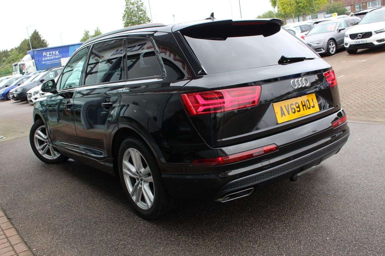 2019 AUDI Q7 2019 AUDI Q7