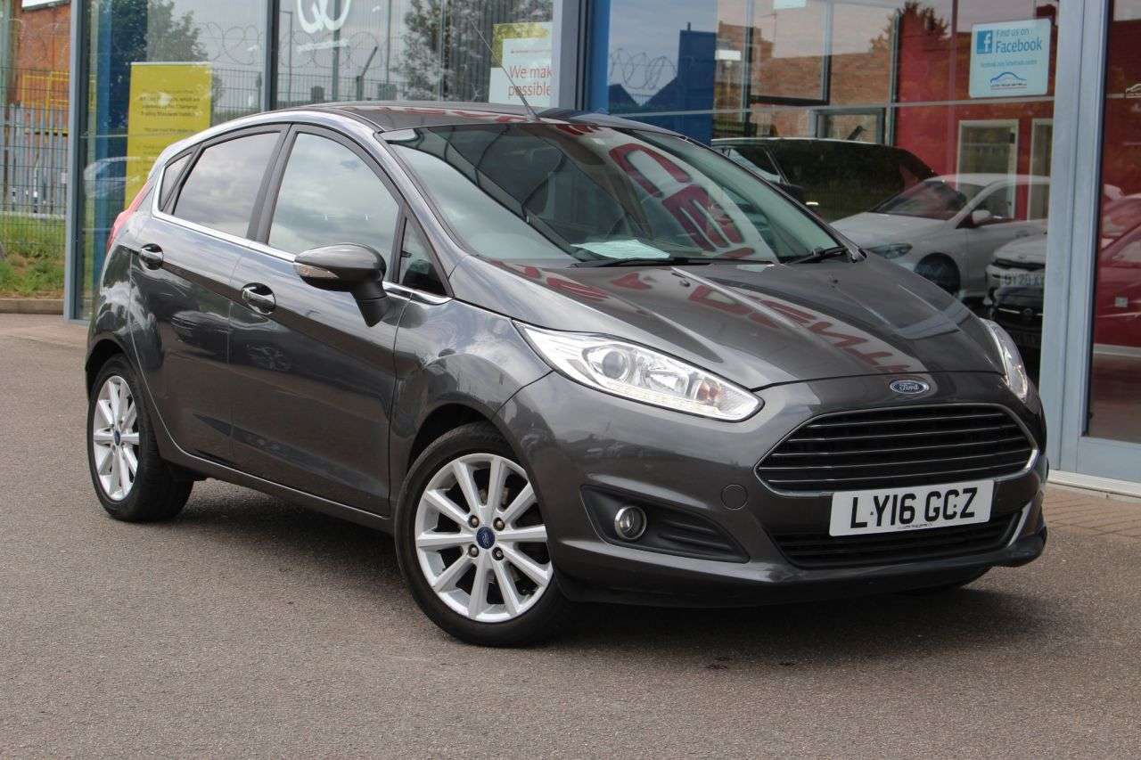 A 2016 FORD FIESTA 1.0T EcoBoost Titanium Hatchback 5dr Petrol Manual Euro 6 (s/s) (100 ps) £2 A 2016 FORD FIESTA 1.0T EcoBoost Titanium Hatchback 5dr Petrol Manual Euro 6 (s/s) (100 ps) £2