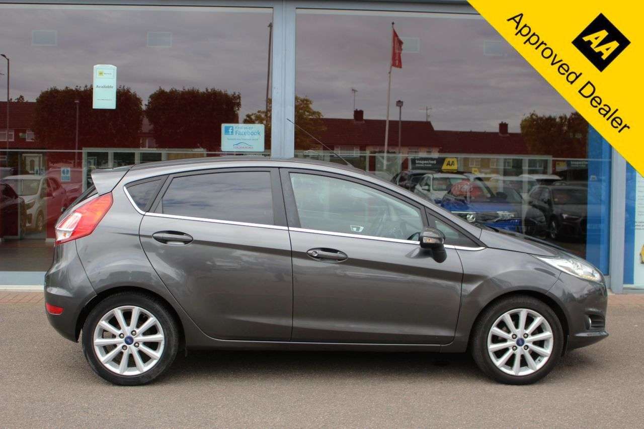 A 2016 FORD FIESTA 1.0T EcoBoost Titanium Hatchback 5dr Petrol Manual Euro 6 (s/s) (100 ps) £2 A 2016 FORD FIESTA 1.0T EcoBoost Titanium Hatchback 5dr Petrol Manual Euro 6 (s/s) (100 ps) £2