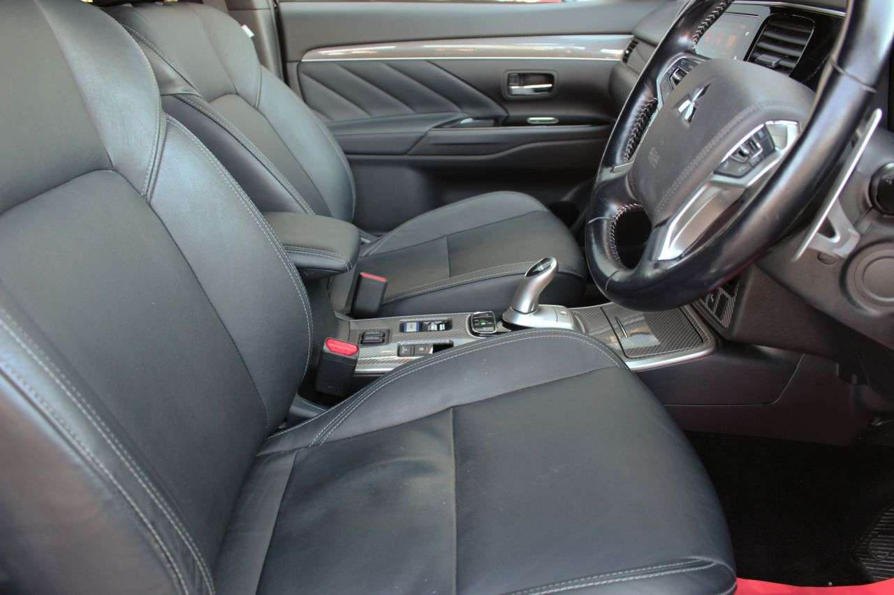 2018 MITSUBISHI OUTLANDER 2018 MITSUBISHI OUTLANDER