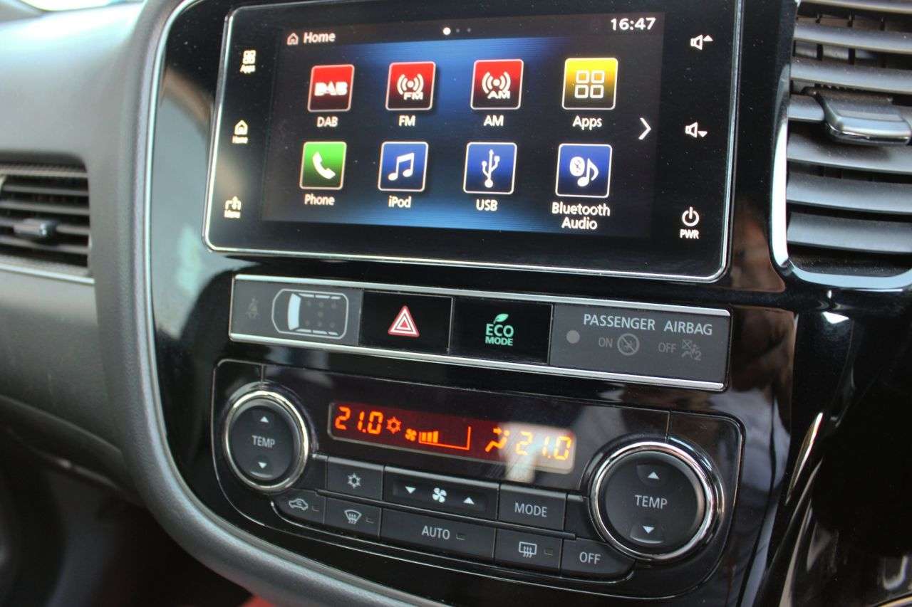 2018 MITSUBISHI OUTLANDER 2018 MITSUBISHI OUTLANDER
