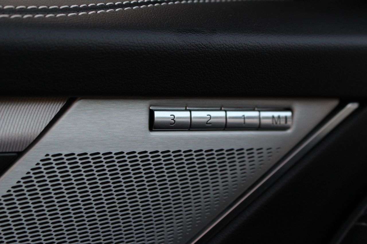 2021 JAGUAR F-PACE 2021 JAGUAR F-PACE