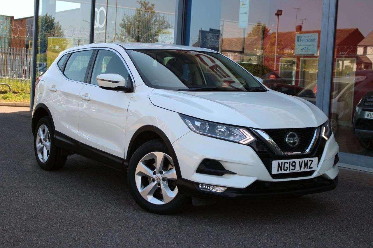 A 2019 NISSAN QASHQAI 1.3 DIG-T Acenta Premium SUV 5dr Petrol DCT Auto Euro 6 (s/s) (160 ps) CRUI A 2019 NISSAN QASHQAI 1.3 DIG-T Acenta Premium SUV 5dr Petrol DCT Auto Euro 6 (s/s) (160 ps) CRUI