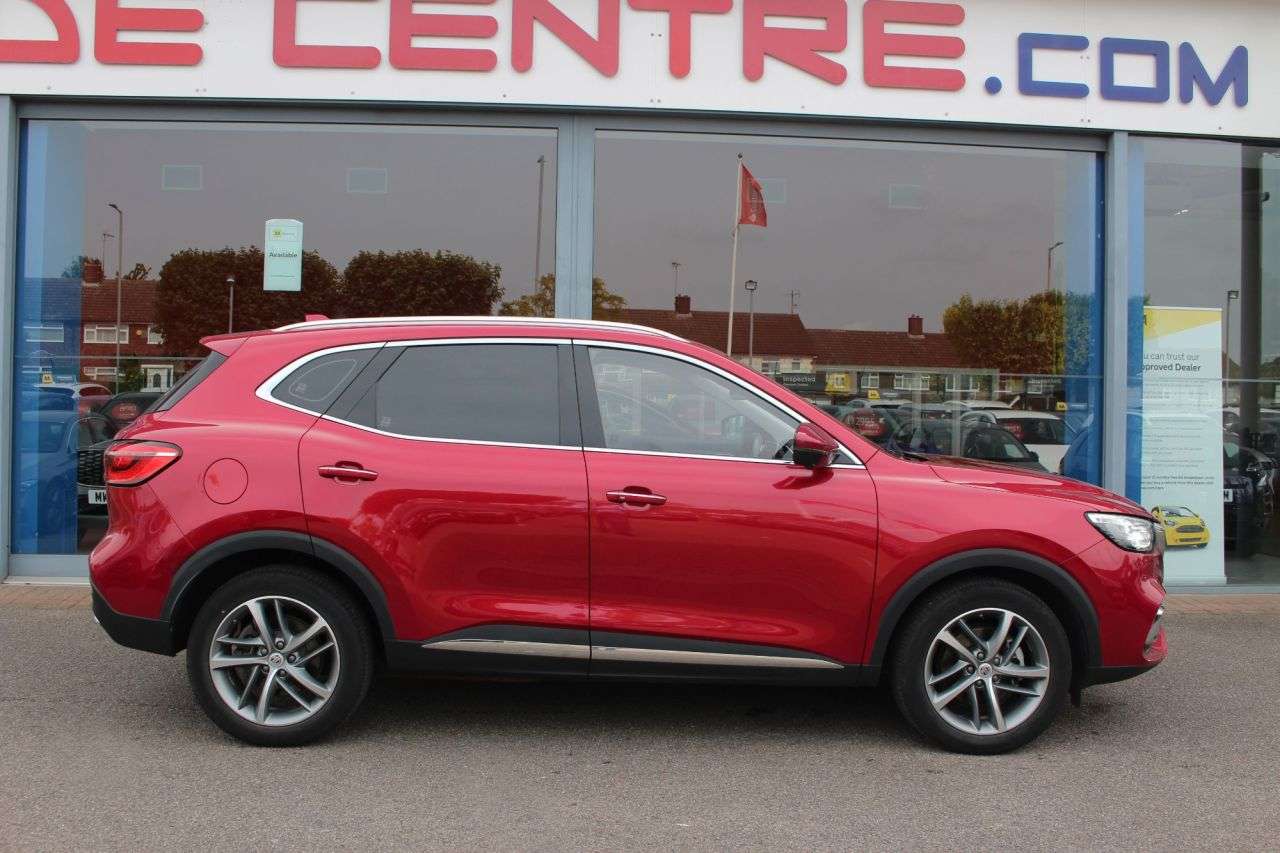 A 2021 MG MG HS 1.5 T-GDI 16.6kWh Excite SUV 5dr Petrol Plug-in Hybrid Auto Euro 6 (s/s) (2 A 2021 MG MG HS 1.5 T-GDI 16.6kWh Excite SUV 5dr Petrol Plug-in Hybrid Auto Euro 6 (s/s) (2