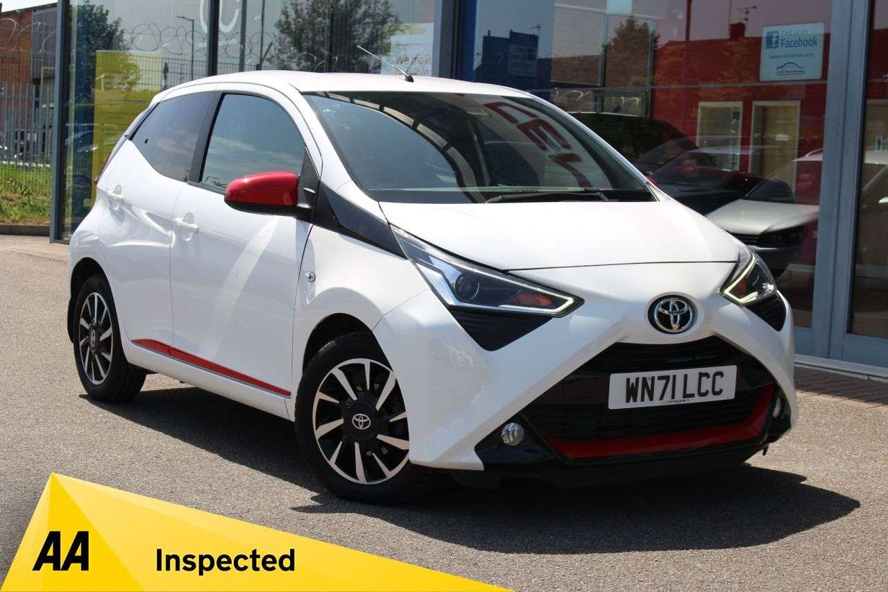 A 2021 TOYOTA AYGO 1.0 VVT-i x-trend Hatchback 5dr Petrol Manual Euro 6 (s/s) (71 ps) 15" ALLO A 2021 TOYOTA AYGO 1.0 VVT-i x-trend Hatchback 5dr Petrol Manual Euro 6 (s/s) (71 ps) 15" ALLO
