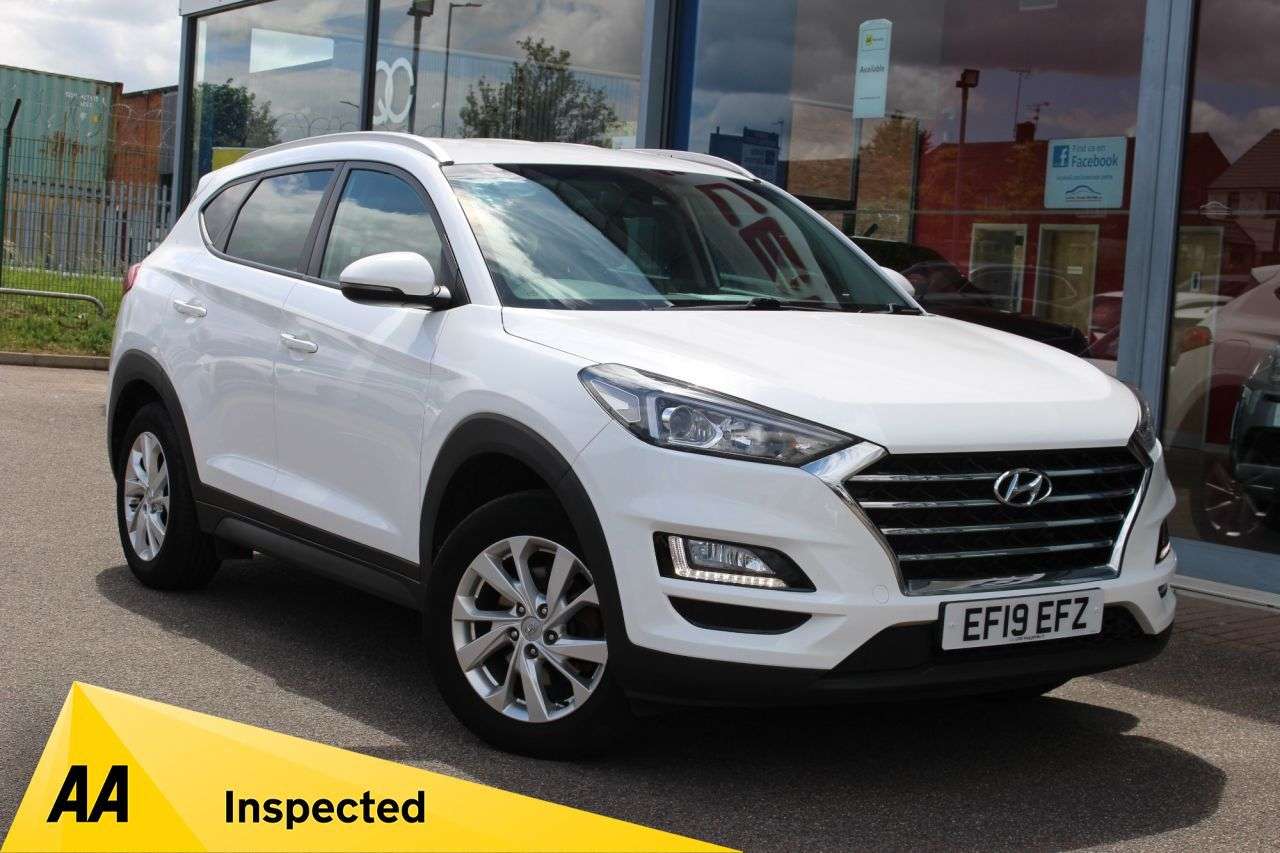 A 2019 HYUNDAI TUCSON 1.6 GDi SE Nav SUV 5dr Petrol Manual Euro 6 (s/s) (132 ps) CRUISE/LDW, 17" A 2019 HYUNDAI TUCSON 1.6 GDi SE Nav SUV 5dr Petrol Manual Euro 6 (s/s) (132 ps) CRUISE/LDW, 17"