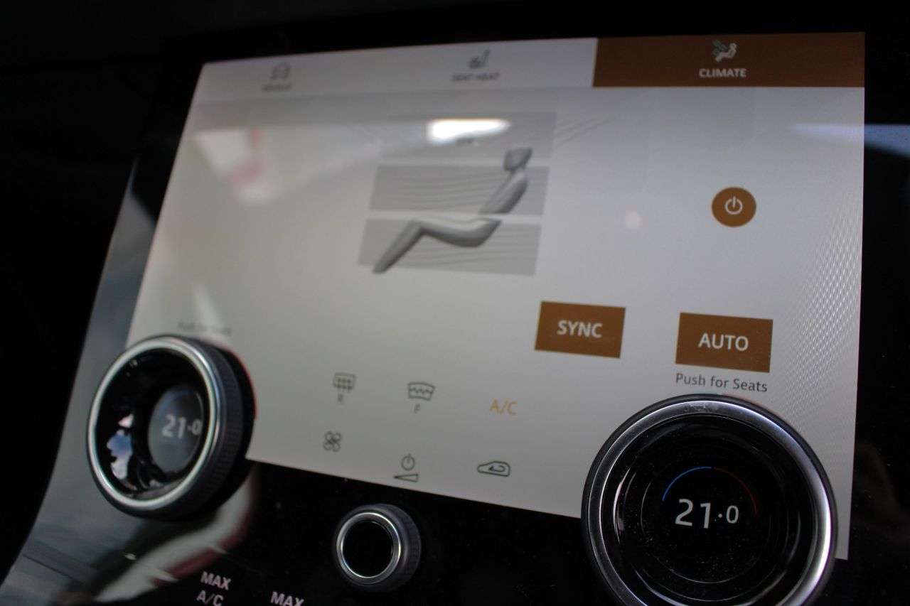 2021 LAND ROVER RANGE ROVER EVOQUE 2021 LAND ROVER RANGE ROVER EVOQUE