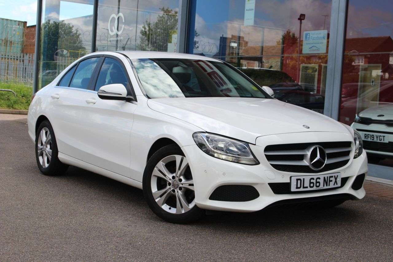 A 2016 MERCEDES-BENZ C-CLASS 1.6 C200d SE Executive Edition Saloon 4dr Diesel Manual Euro 6 (s/s) (136 p A 2016 MERCEDES-BENZ C-CLASS 1.6 C200d SE Executive Edition Saloon 4dr Diesel Manual Euro 6 (s/s) (136 p