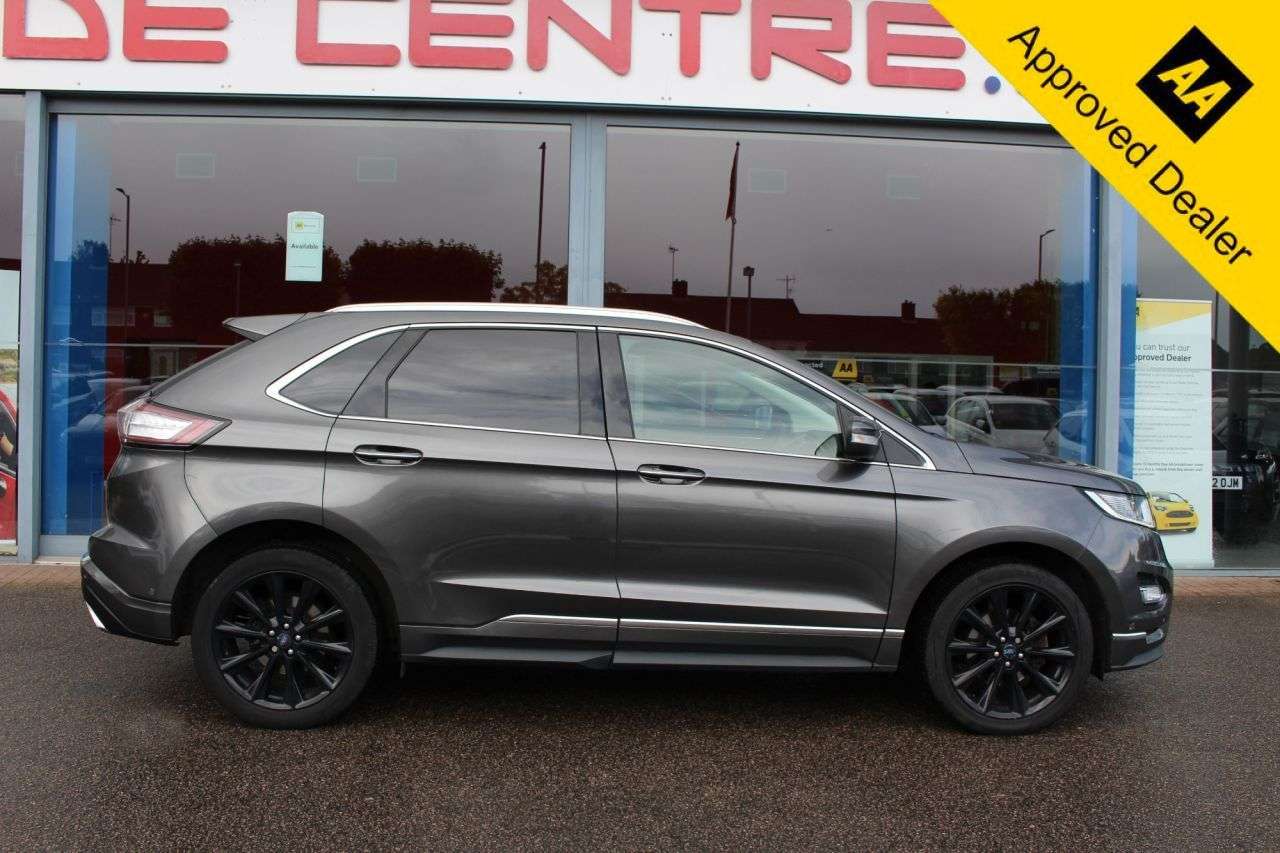 A 2017 FORD EDGE 2.0 TDCi Vignale SUV 5dr Diesel Powershift AWD Euro 6 (s/s) (210 ps) P/ASSI A 2017 FORD EDGE 2.0 TDCi Vignale SUV 5dr Diesel Powershift AWD Euro 6 (s/s) (210 ps) P/ASSI