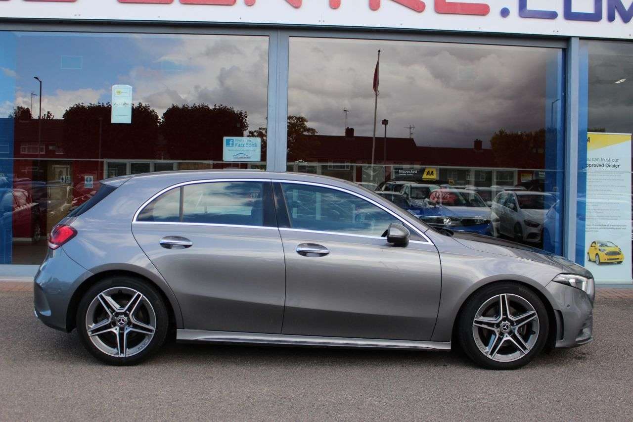 A 2019 MERCEDES-BENZ A-CLASS 1.3 A180 AMG Line (Premium) Hatchback 5dr Petrol Manual Euro 6 (s/s) (136 p A 2019 MERCEDES-BENZ A-CLASS 1.3 A180 AMG Line (Premium) Hatchback 5dr Petrol Manual Euro 6 (s/s) (136 p