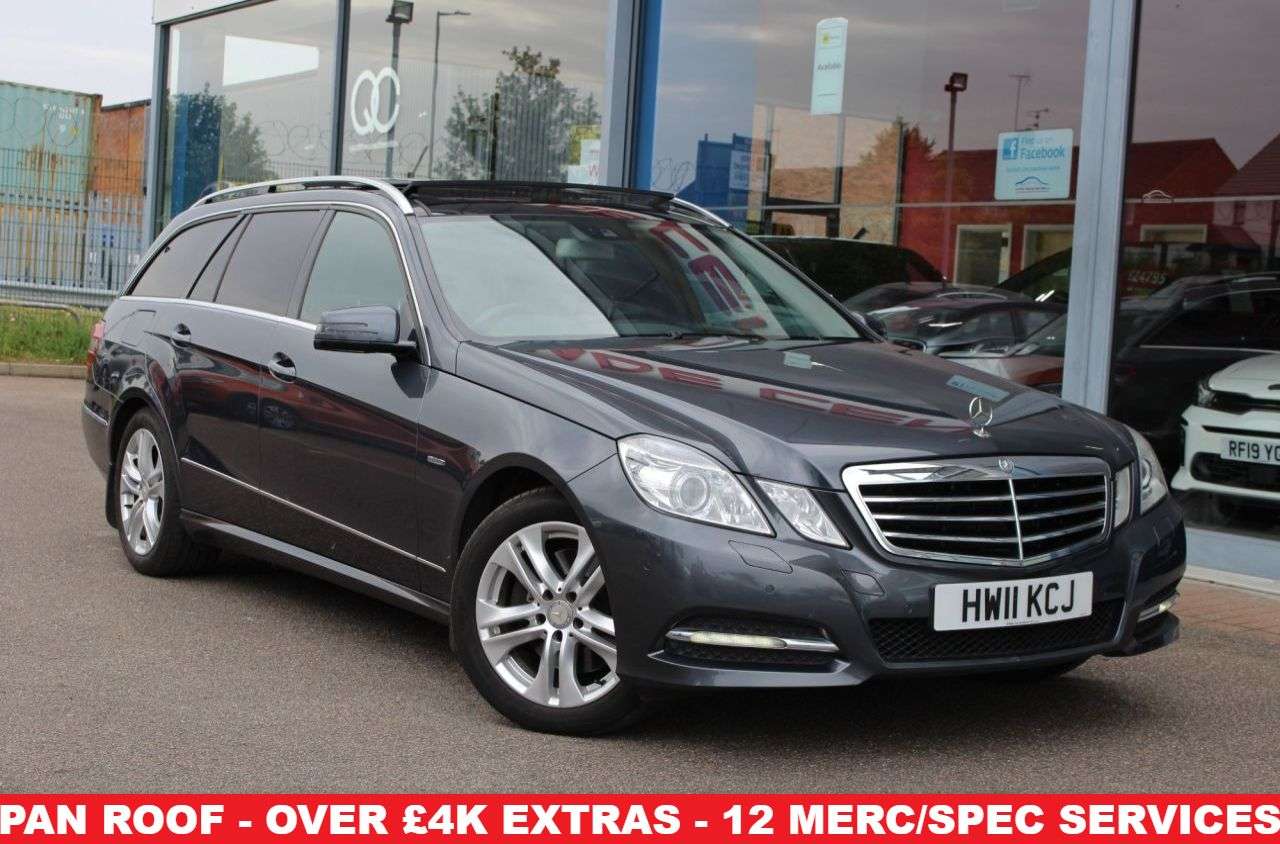 A 2011 MERCEDES-BENZ E-CLASS 3.0 E350 CDI V6 BlueEfficiency Avantgarde Estate 5dr Diesel G-Tronic Euro 5 A 2011 MERCEDES-BENZ E-CLASS 3.0 E350 CDI V6 BlueEfficiency Avantgarde Estate 5dr Diesel G-Tronic Euro 5