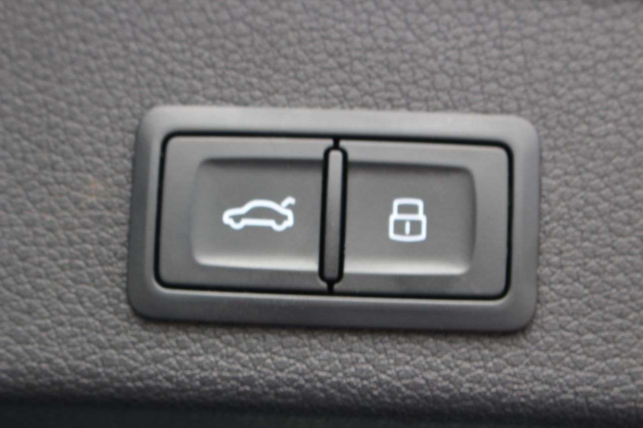 2020 AUDI Q3 2020 AUDI Q3