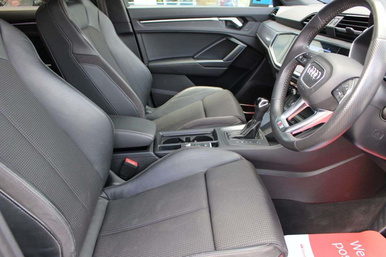 2020 AUDI Q3 2020 AUDI Q3