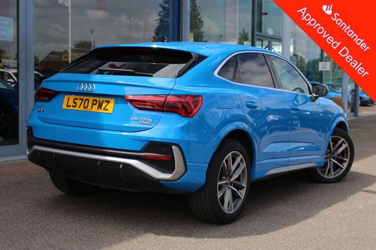 2020 AUDI Q3 2020 AUDI Q3