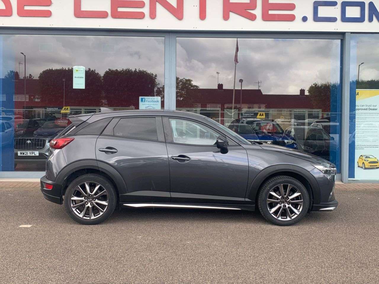 A 2018 MAZDA CX-3 2.0 SKYACTIV-G GT Sport SUV 5dr Petrol Manual Euro 6 (s/s) (121 ps) P/SENSO A 2018 MAZDA CX-3 2.0 SKYACTIV-G GT Sport SUV 5dr Petrol Manual Euro 6 (s/s) (121 ps) P/SENSO