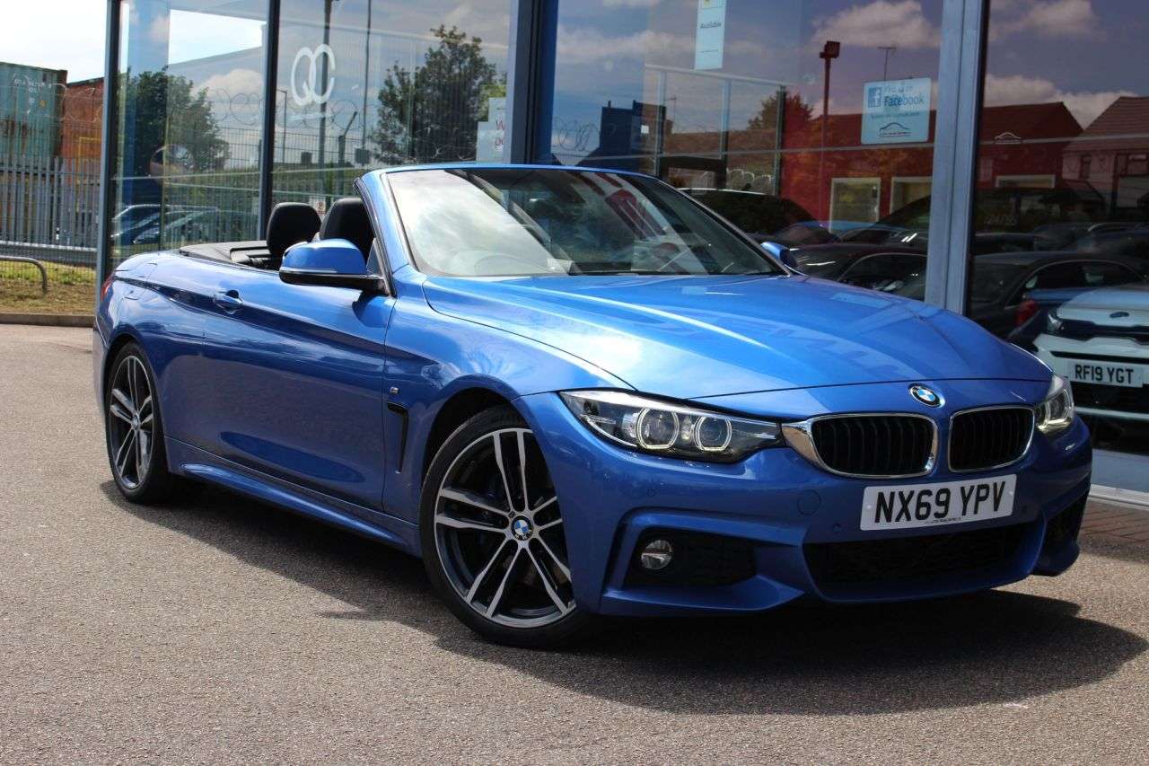 A 2019 BMW 4 SERIES 2.0 420i GPF M Sport Convertible 2dr Petrol Auto Euro 6 (s/s) (184 ps) PRO A 2019 BMW 4 SERIES 2.0 420i GPF M Sport Convertible 2dr Petrol Auto Euro 6 (s/s) (184 ps) PRO