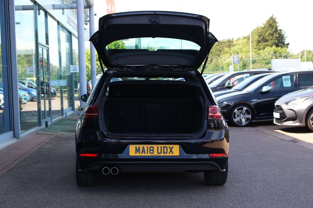 2018 VOLKSWAGEN GOLF 2018 VOLKSWAGEN GOLF