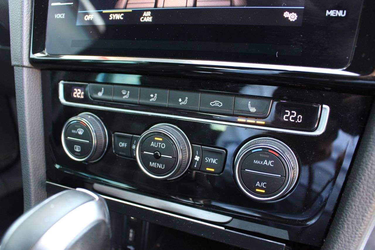 2018 VOLKSWAGEN GOLF 2018 VOLKSWAGEN GOLF