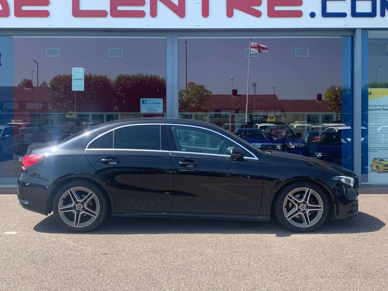 A 2019 MERCEDES-BENZ A-CLASS 1.5 A180d AMG Line Saloon 4dr Diesel 7G-DCT Euro 6 (s/s) (116 ps) DAB, P/SE A 2019 MERCEDES-BENZ A-CLASS 1.5 A180d AMG Line Saloon 4dr Diesel 7G-DCT Euro 6 (s/s) (116 ps) DAB, P/SE