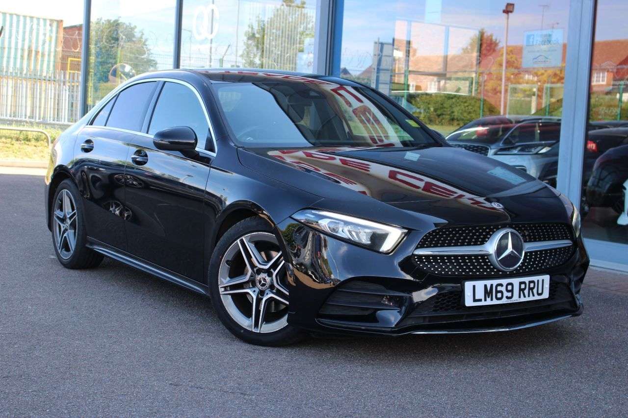 A 2019 MERCEDES-BENZ A-CLASS 1.5 A180d AMG Line Saloon 4dr Diesel 7G-DCT Euro 6 (s/s) (116 ps) DAB, P/SE A 2019 MERCEDES-BENZ A-CLASS 1.5 A180d AMG Line Saloon 4dr Diesel 7G-DCT Euro 6 (s/s) (116 ps) DAB, P/SE