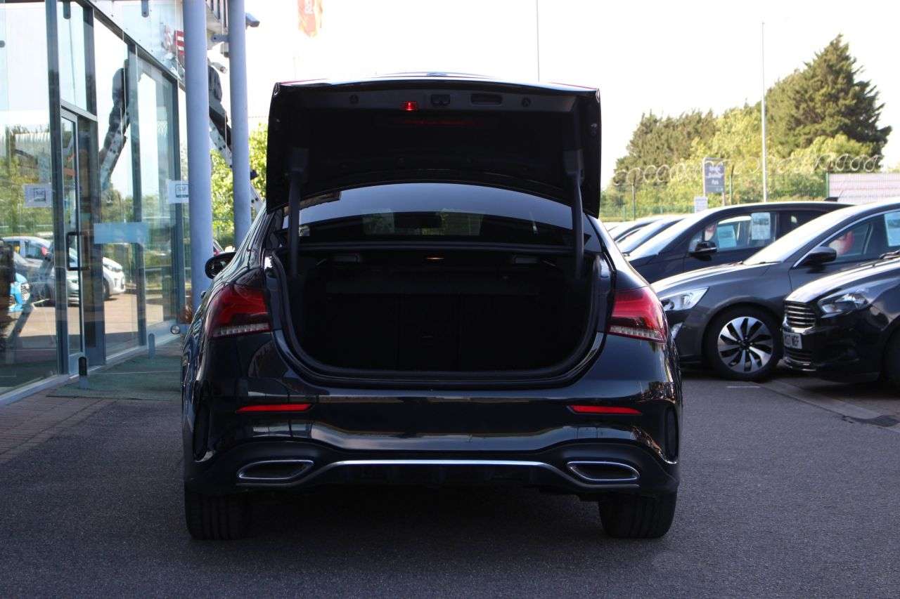 2019 MERCEDES-BENZ A CLASS 2019 MERCEDES-BENZ A CLASS