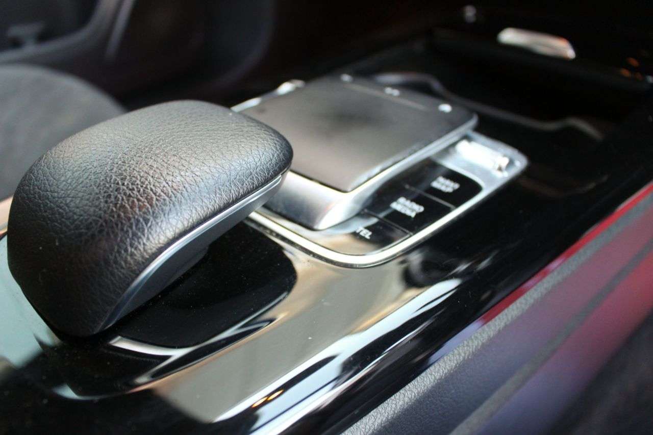 2019 MERCEDES-BENZ A CLASS 2019 MERCEDES-BENZ A CLASS
