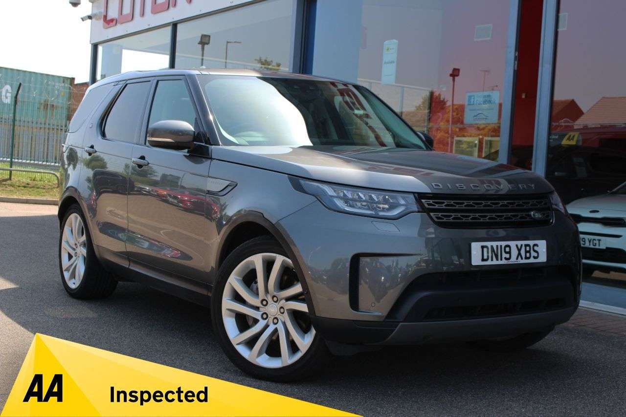 A 2019 LAND ROVER DISCOVERY 3.0 SD V6 Anniversary Edition SUV 5dr Diesel Auto 4WD Euro 6 (s/s) (306 ps) A 2019 LAND ROVER DISCOVERY 3.0 SD V6 Anniversary Edition SUV 5dr Diesel Auto 4WD Euro 6 (s/s) (306 ps)
