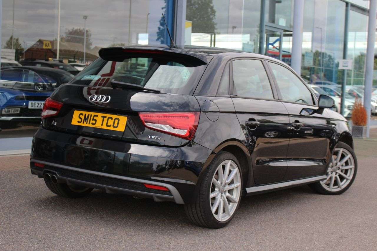 2015 AUDI A1 2015 AUDI A1