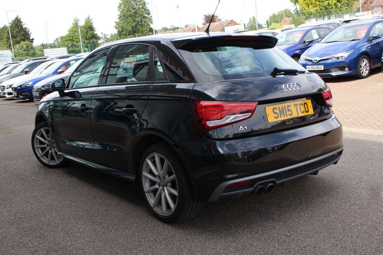 2015 AUDI A1 2015 AUDI A1