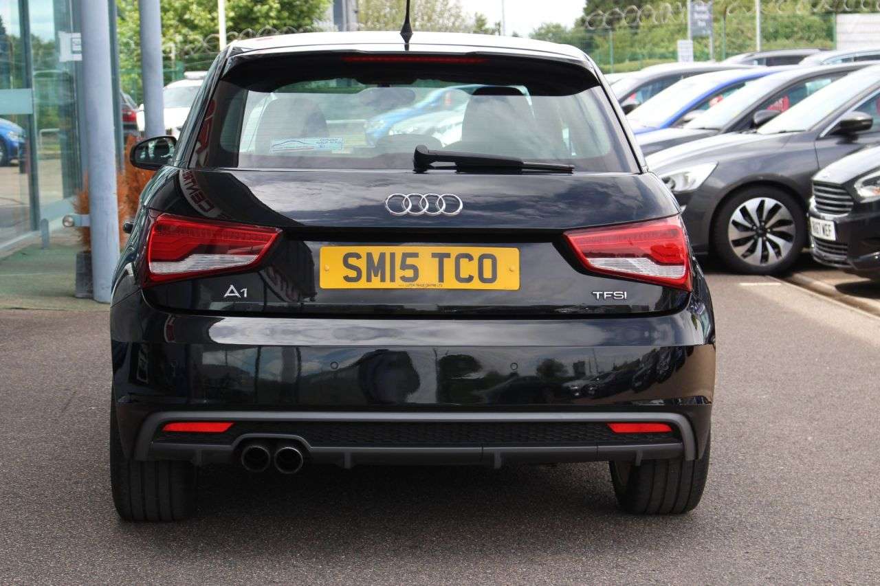 2015 AUDI A1 2015 AUDI A1