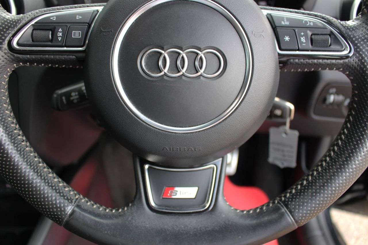 2015 AUDI A1 2015 AUDI A1