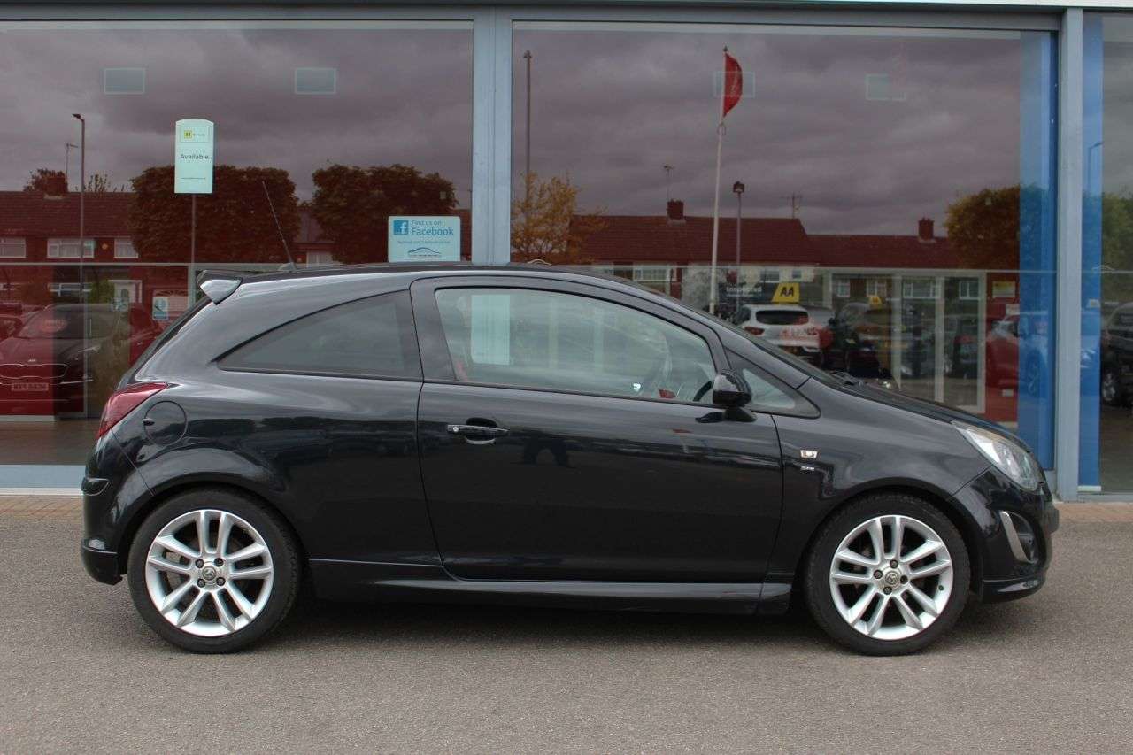 A 2012 VAUXHALL CORSA 1.4 16V SRi Hatchback 3dr Petrol Manual Euro 5 (100 ps) *** IDEAL FIRST CAR A 2012 VAUXHALL CORSA 1.4 16V SRi Hatchback 3dr Petrol Manual Euro 5 (100 ps) *** IDEAL FIRST CAR