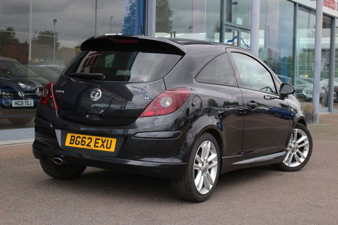 A 2012 VAUXHALL CORSA 1.4 16V SRi Hatchback 3dr Petrol Manual Euro 5 (100 ps) *** IDEAL FIRST CAR A 2012 VAUXHALL CORSA 1.4 16V SRi Hatchback 3dr Petrol Manual Euro 5 (100 ps) *** IDEAL FIRST CAR