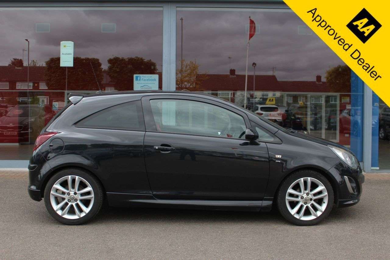 A 2012 VAUXHALL CORSA 1.4 16V SRi Hatchback 3dr Petrol Manual Euro 5 (100 ps) *** IDEAL FIRST CAR A 2012 VAUXHALL CORSA 1.4 16V SRi Hatchback 3dr Petrol Manual Euro 5 (100 ps) *** IDEAL FIRST CAR