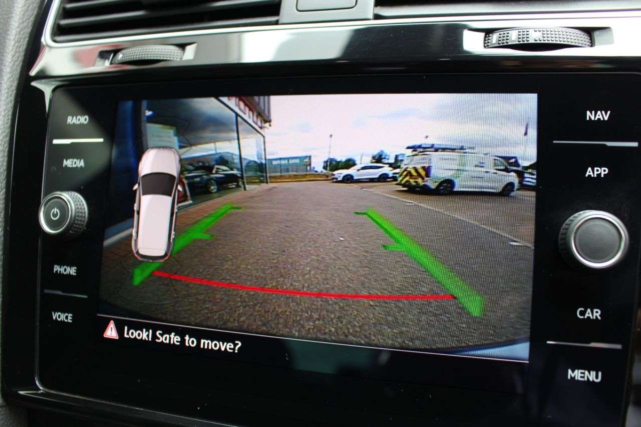 2020 VOLKSWAGEN GOLF 2020 VOLKSWAGEN GOLF