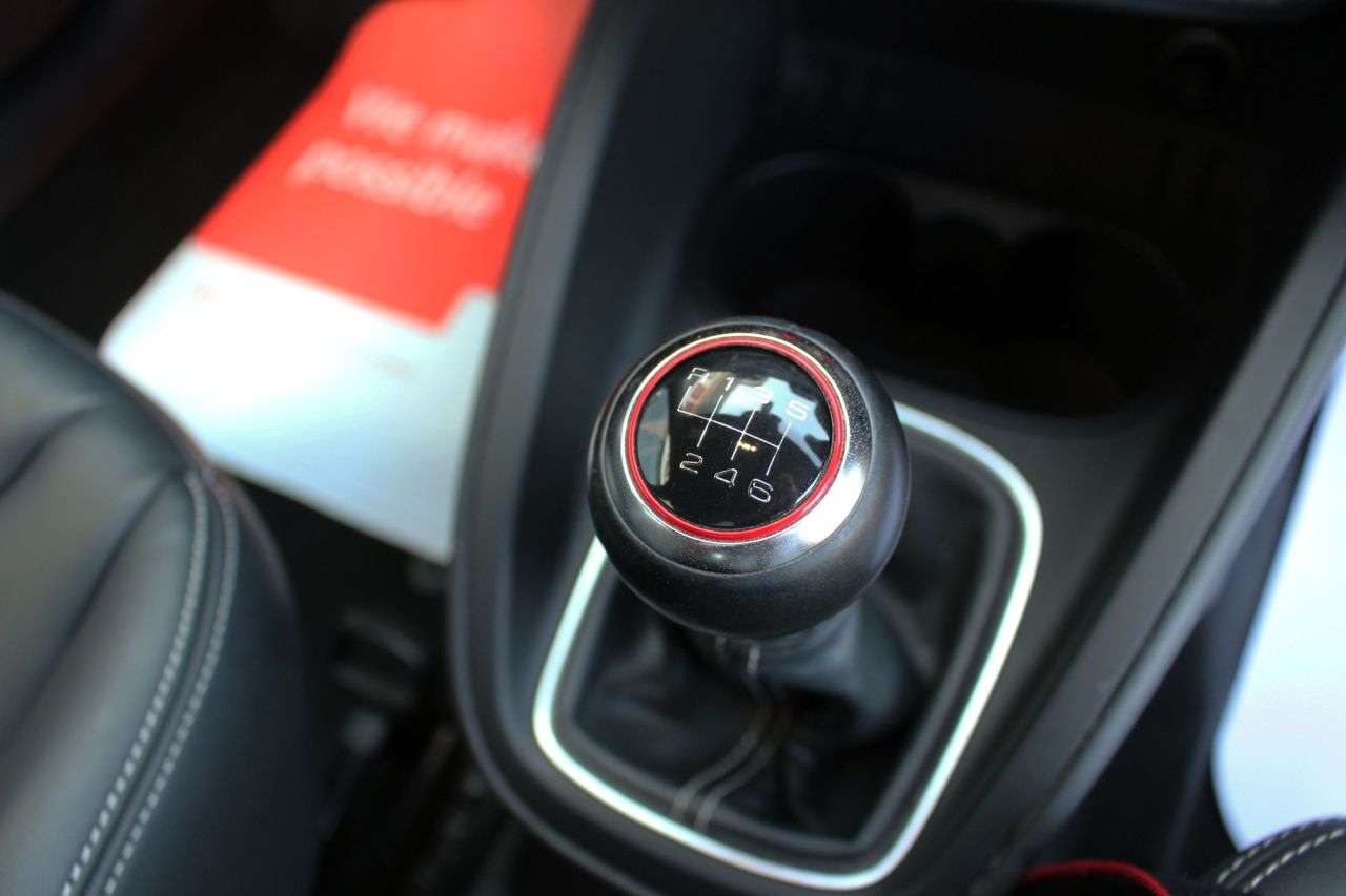 2015 AUDI S1 2015 AUDI S1
