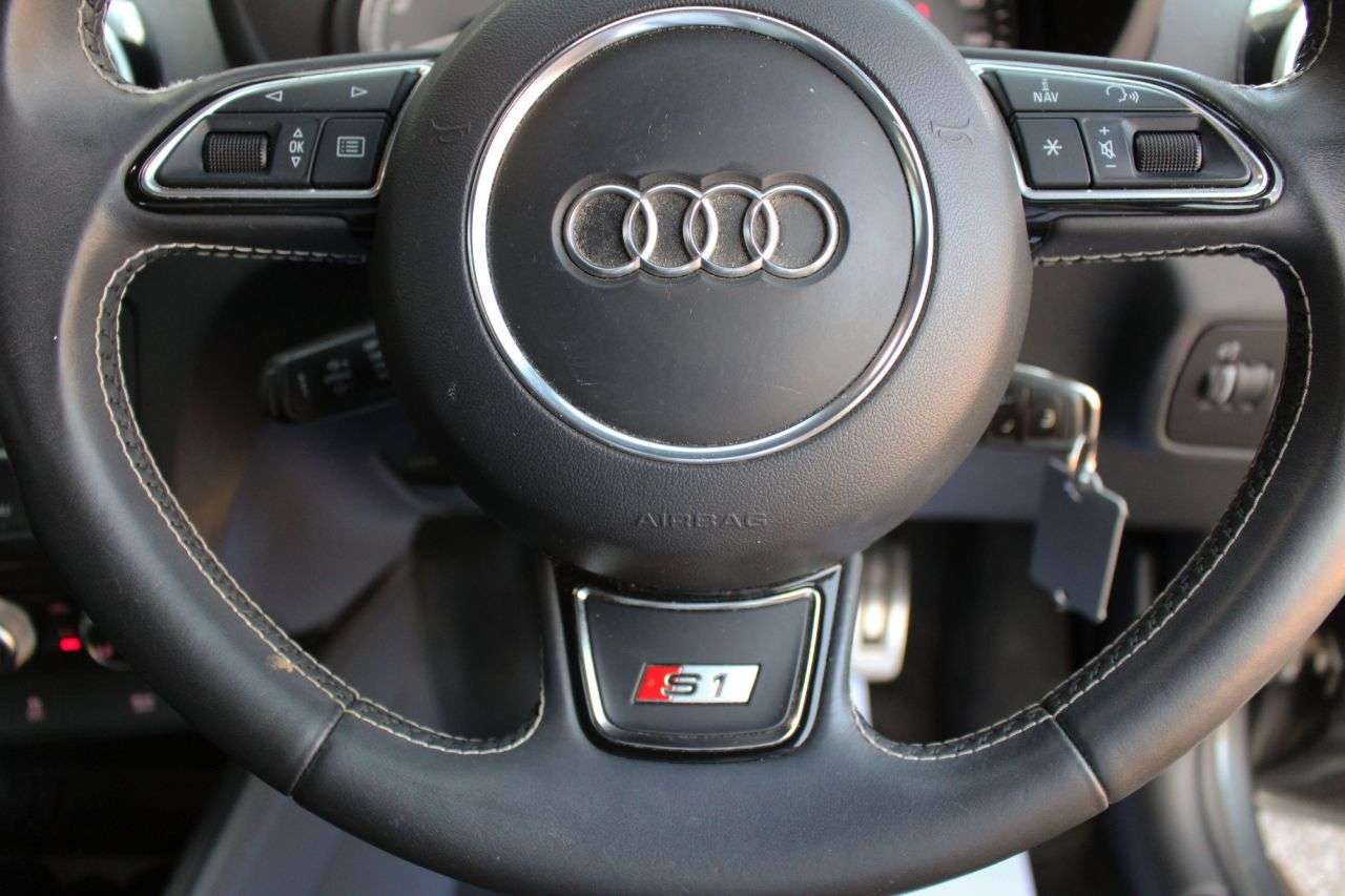 2015 AUDI S1 2015 AUDI S1